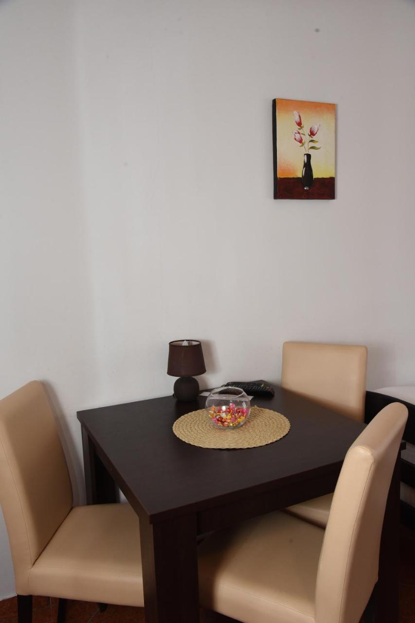 Apartment Lima Kotor Luaran gambar