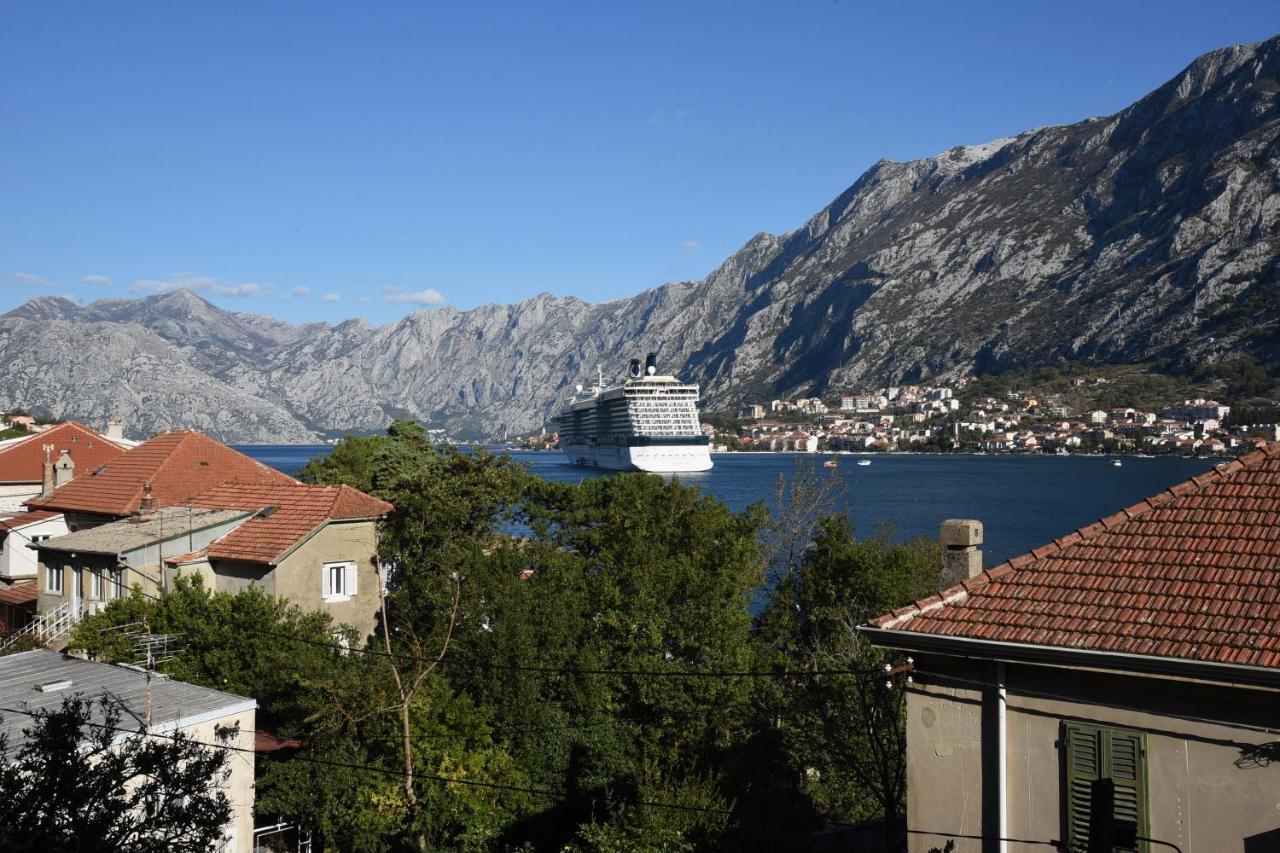 Apartment Lima Kotor Luaran gambar